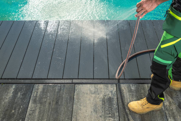 Best Concrete Pressure Washing  in Baraga, MI